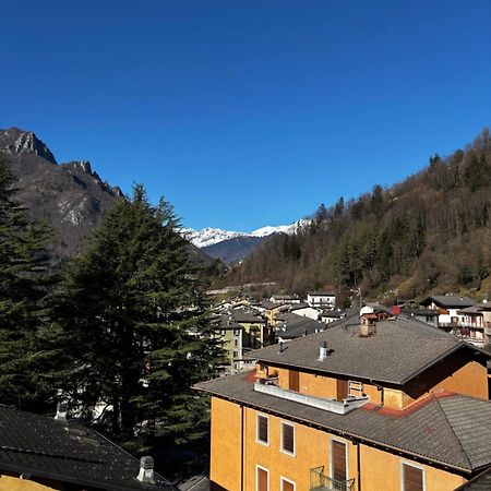 La Casa Di Pietro Apartment Piazza Brembana Bagian luar foto