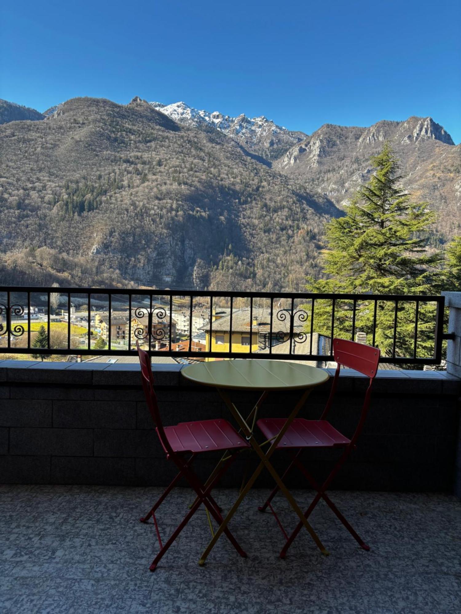 La Casa Di Pietro Apartment Piazza Brembana Bagian luar foto